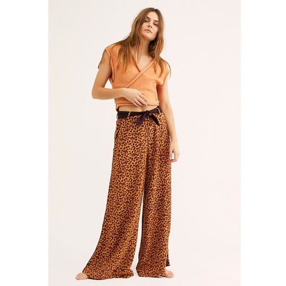 Free People Pants - Free People Bennie Leopard Print Wide-Leg Pants
